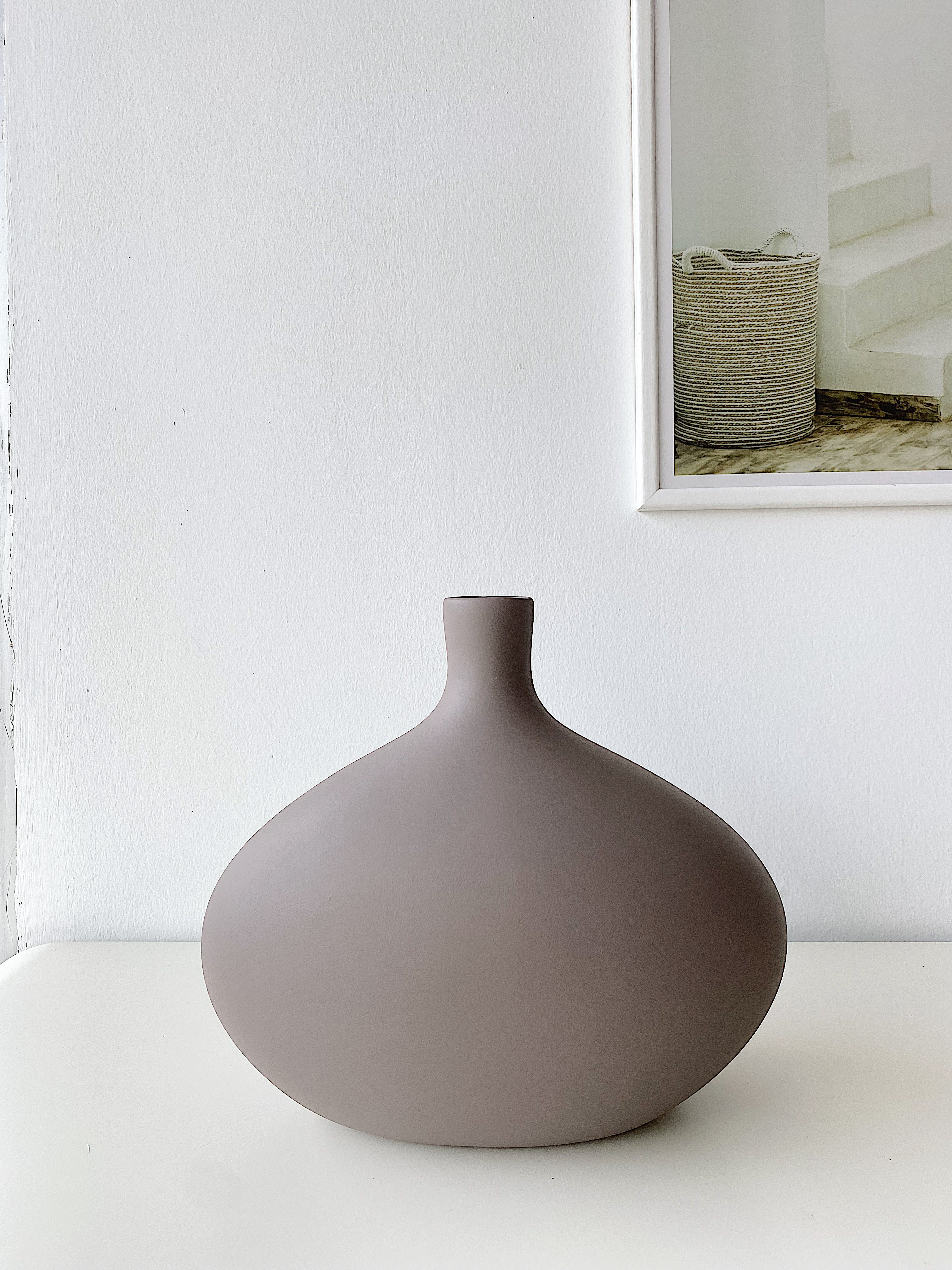 Platy Ceramic Vase Large Mink