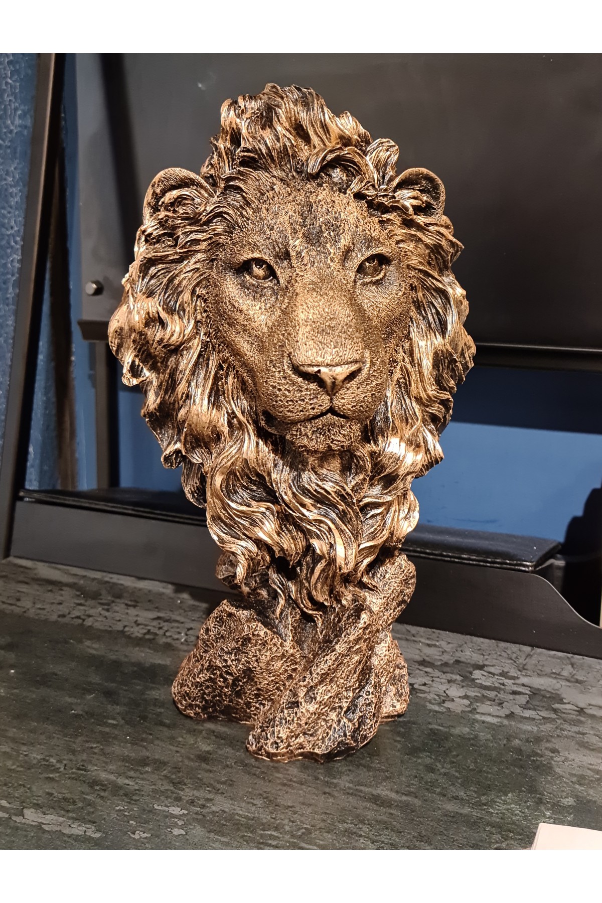 Decorative Lion Head Super Reality gift trinket