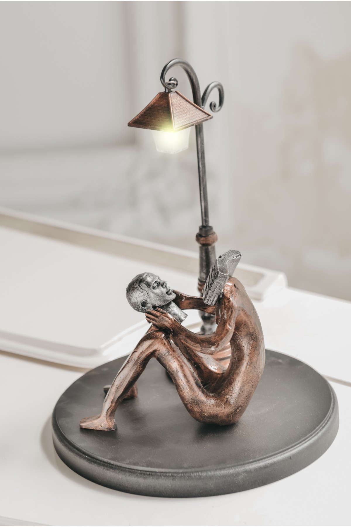 Self-Reading Person Figurine (Special Design) Street Lamp copper